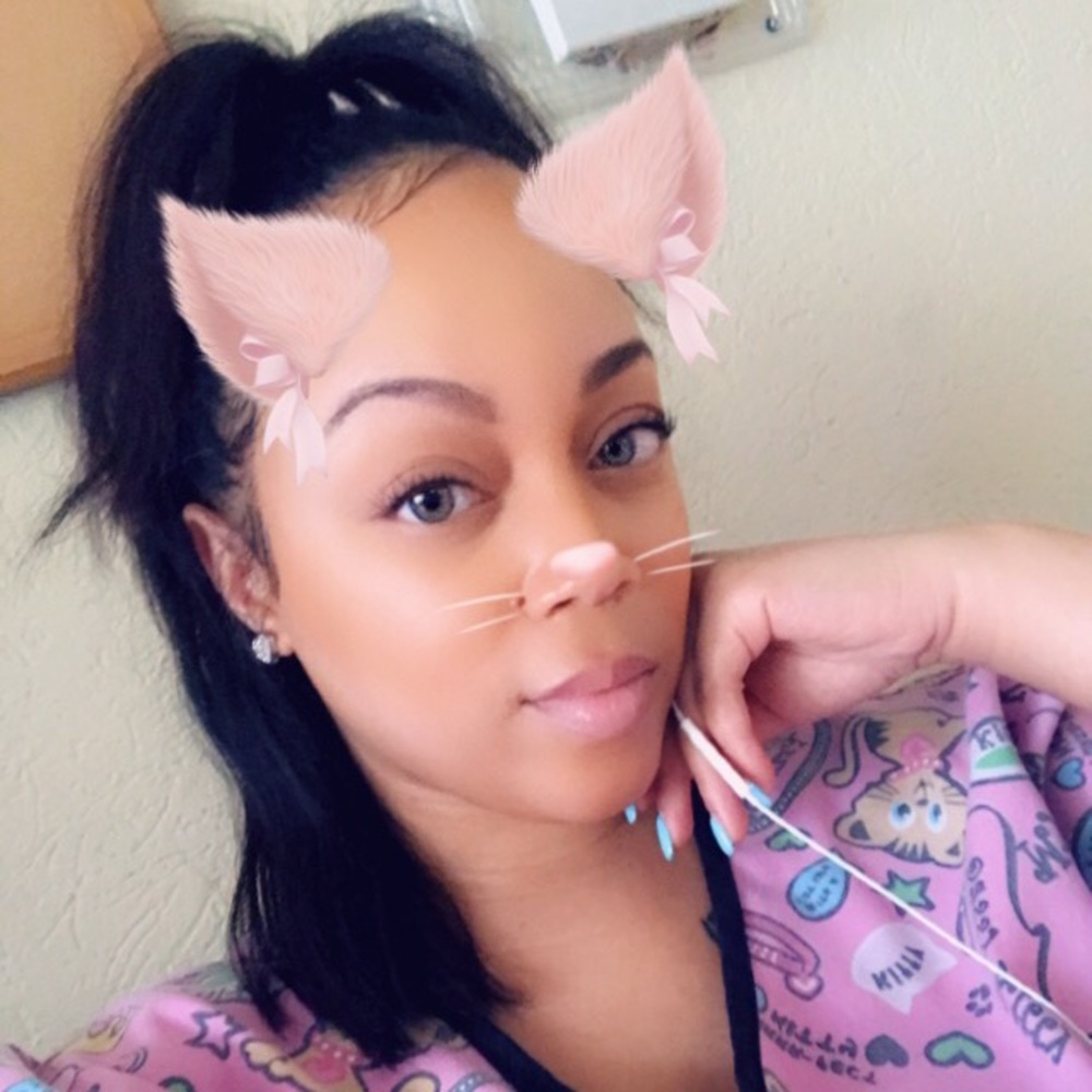 Meet your Posher, Sheena